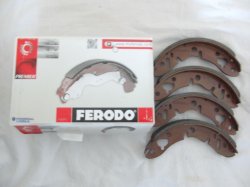 画像1: FERODO製 リヤブレーキシューセット