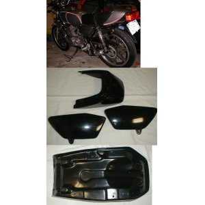画像: YAMAHA 最終型 RD250/400 サイドカバー左右セット　FRP製